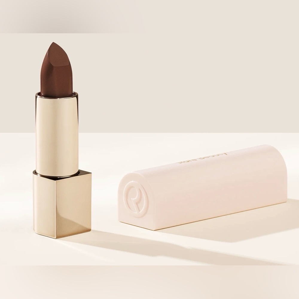 Rare Beauty Kind Words Matte Lipstick-Strong